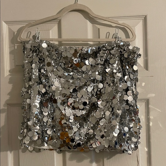 NWT Never worn Fashion Nova Sequin Skirt . - Picture 1 of 2